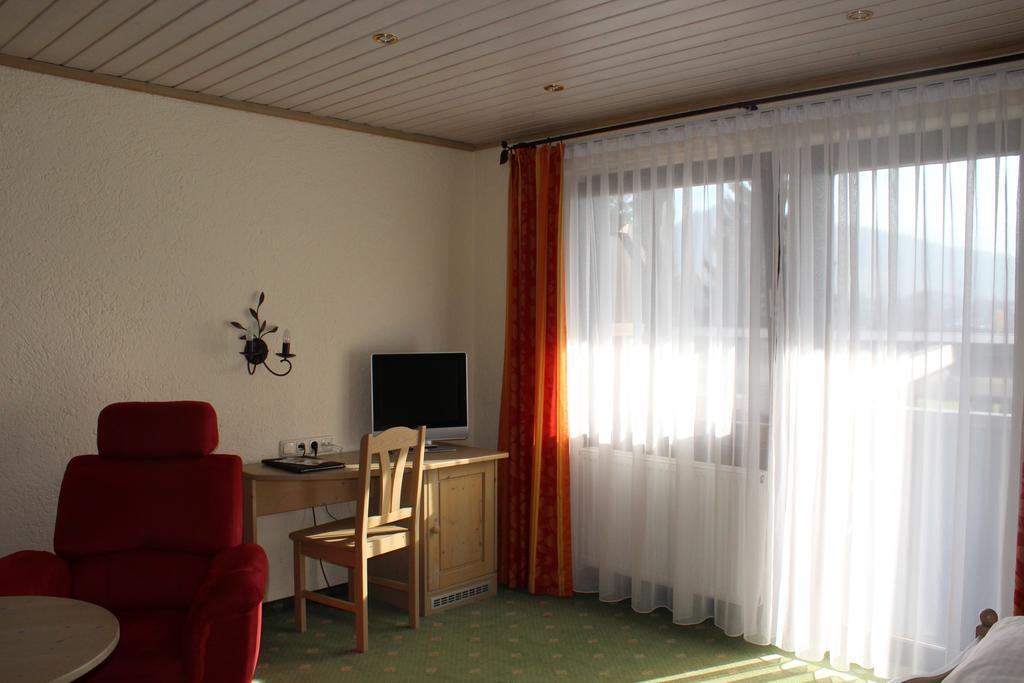 Hubertushof Hotel Garni Oberstaufen Dış mekan fotoğraf