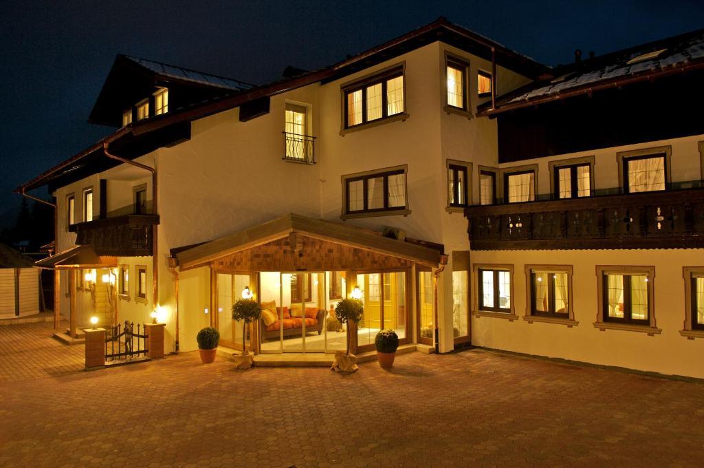 Hubertushof Hotel Garni Oberstaufen Dış mekan fotoğraf